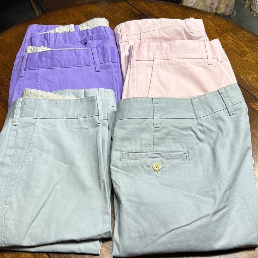 Bills Khakis Parker shorts spring colors size 44-46 NWOT shorts standard length